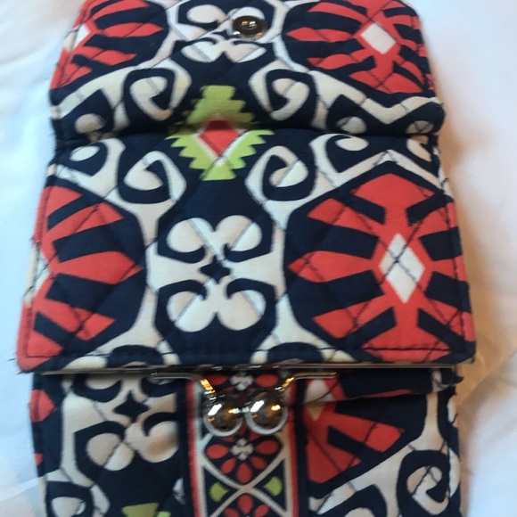 ❤️💙🧡 NWOT Vera Bradley small wallet - Picture 5 of 5
